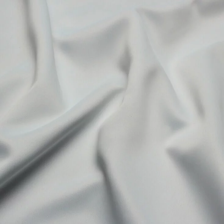 Кремовая штора